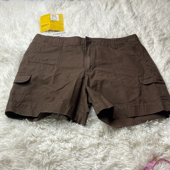 Cabela's Dark Brown Cargo Shorts - Picture 1 of 10